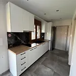 Apartament Victoria's Nea Plagia